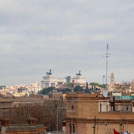 Tiber Rooms Testaccio Рим Екстер'єр фото