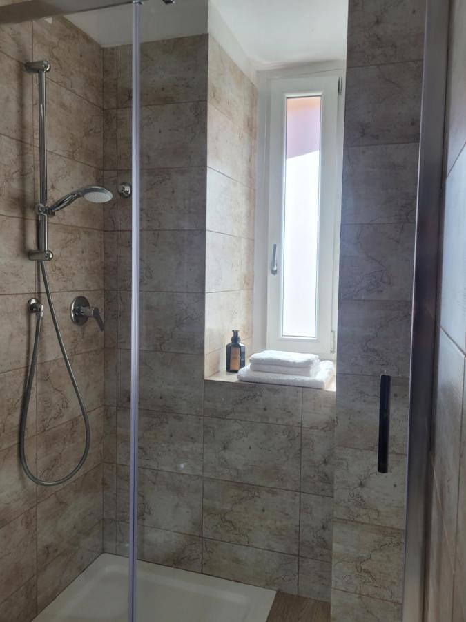 Tiber Rooms Testaccio Рим Екстер'єр фото