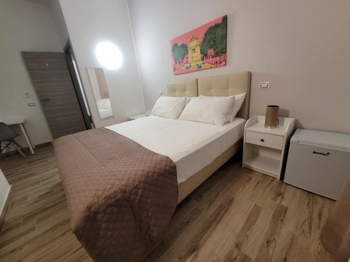 Tiber Rooms Testaccio Рим Екстер'єр фото