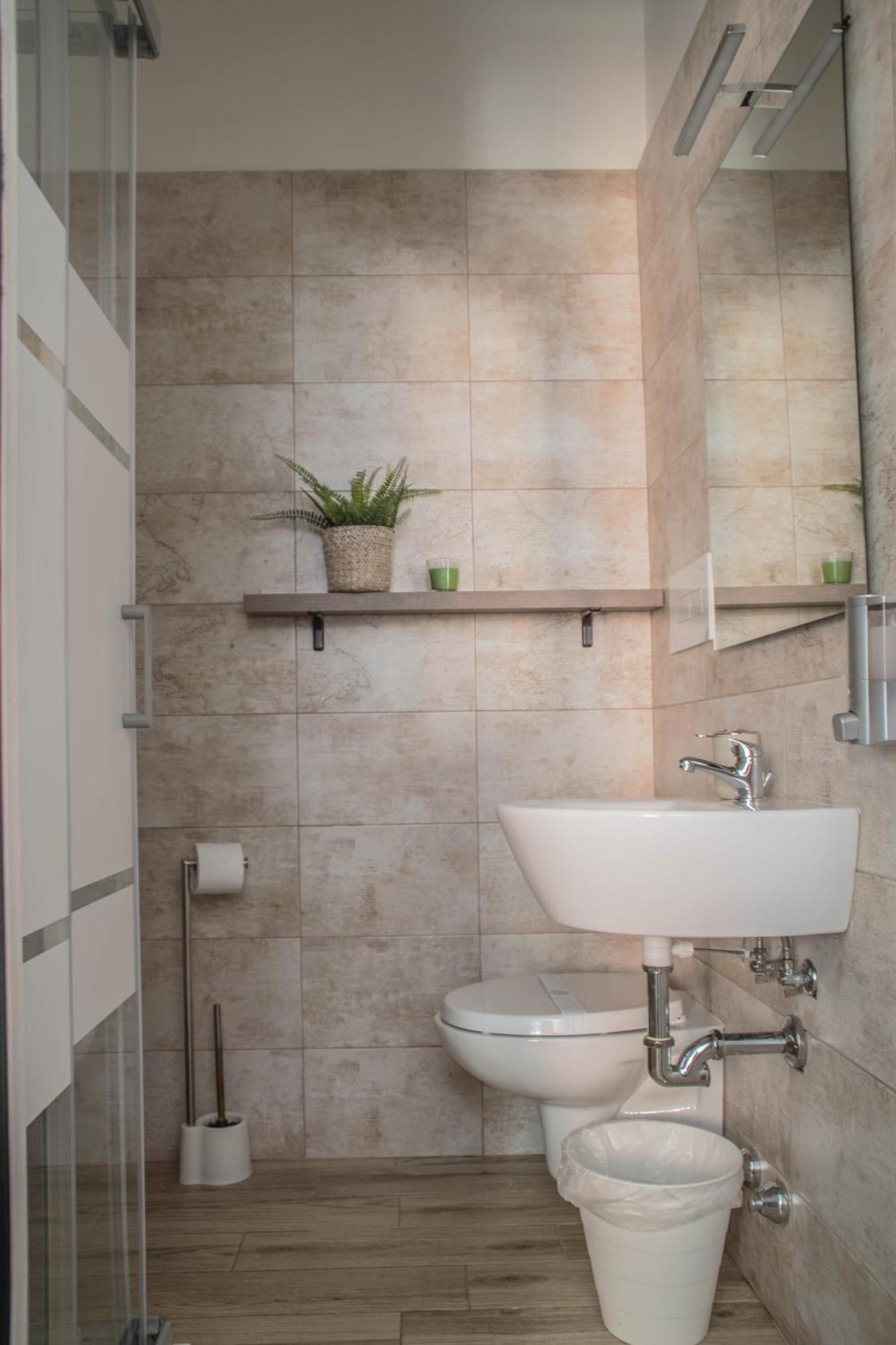 Tiber Rooms Testaccio Рим Екстер'єр фото