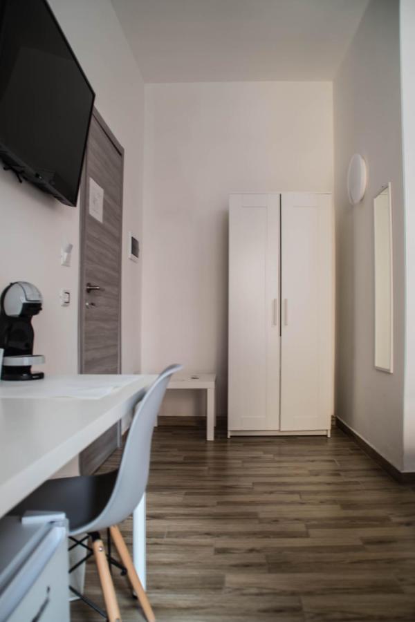 Tiber Rooms Testaccio Рим Екстер'єр фото